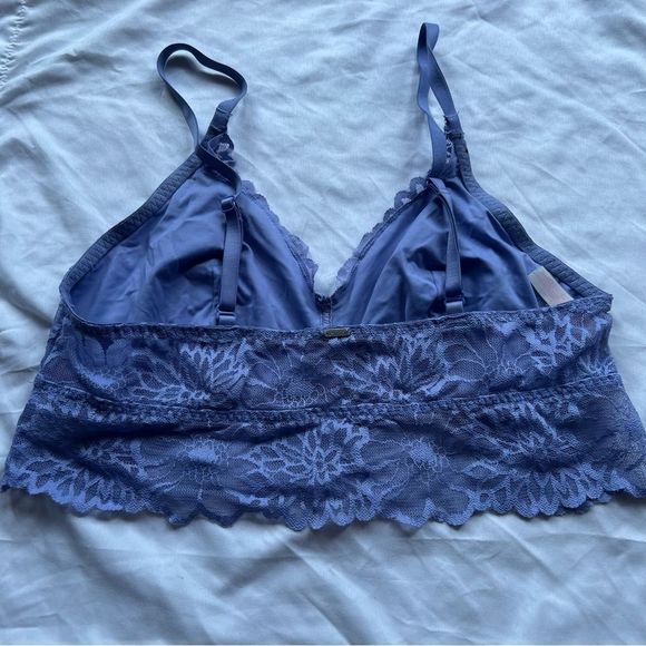 Victoria’s Secret PINK - Light Purple Lace Bralette - Size Medium - Picture 2 of 8